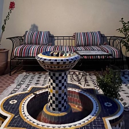 Appartement Proche Aeroport, Dar Nahila Marrakesh Bagian luar foto