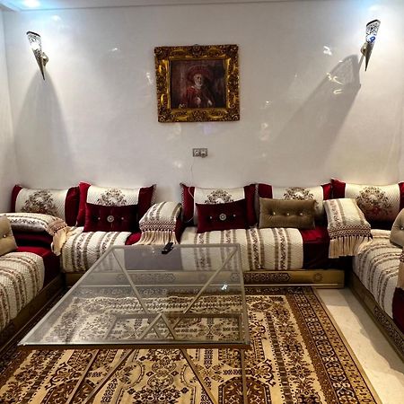 Appartement Proche Aeroport, Dar Nahila Marrakesh Bagian luar foto