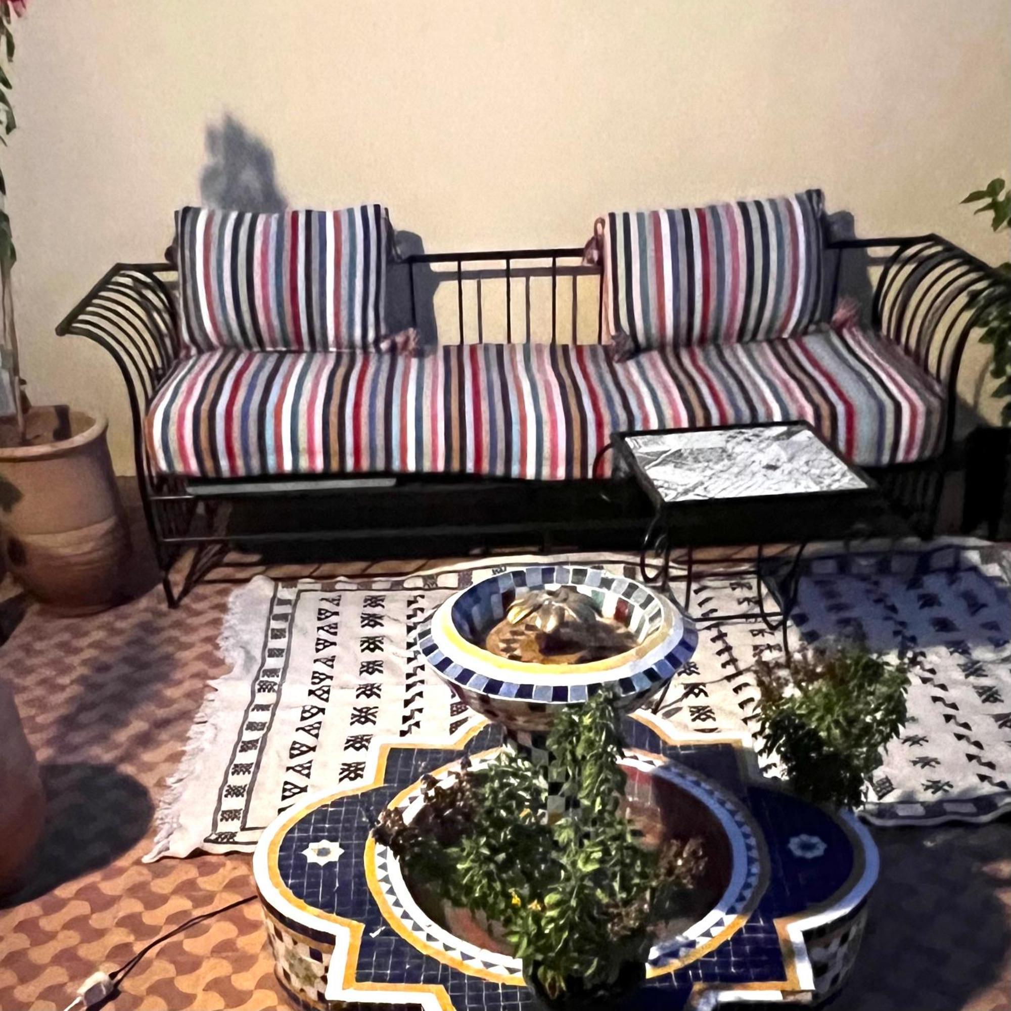 Appartement Proche Aeroport, Dar Nahila Marrakesh Bagian luar foto